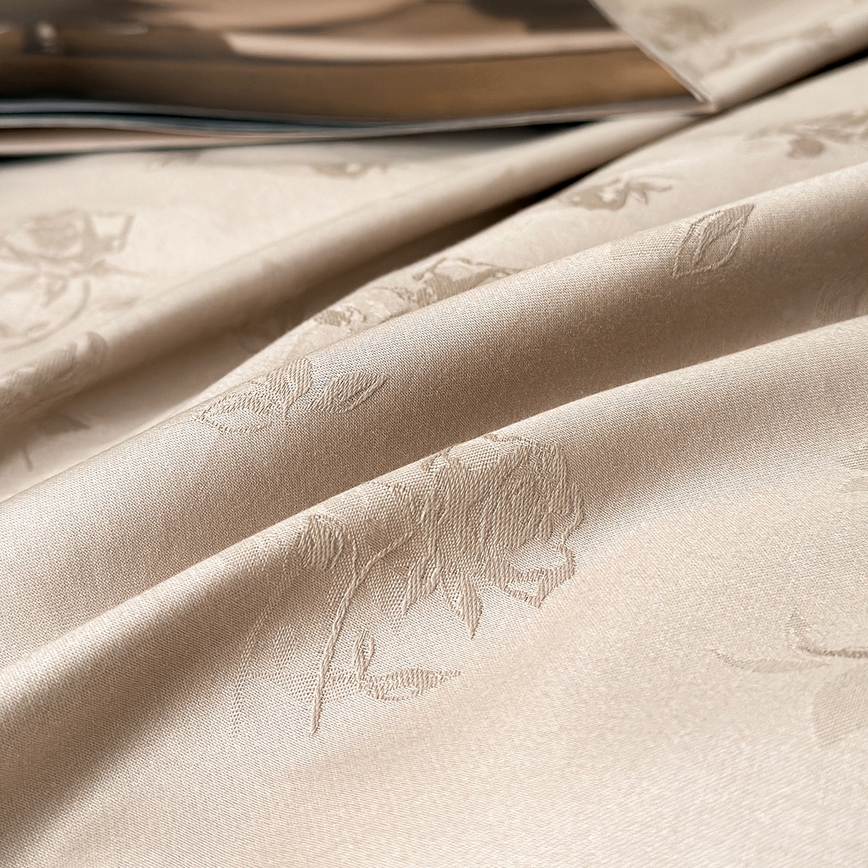 91家纺网 家纺一手货源 找家纺 舒慕家纺 2025新款100支长绒棉浮雕提花四件套 真爱