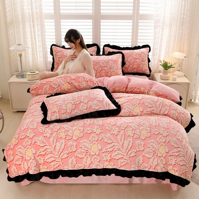 91家纺网 家纺一手货源 找家纺 （总）千姿坊 2025新款韩版牛奶绒花边款四件套