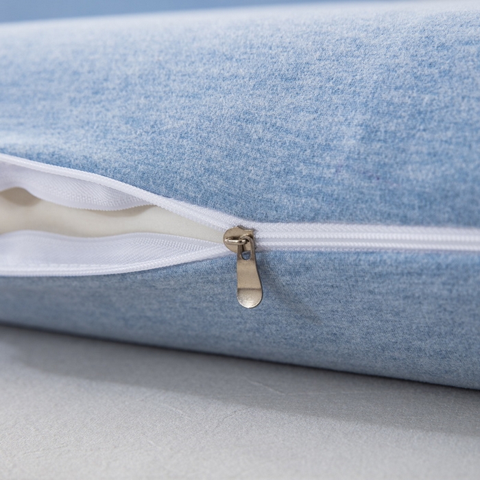 91家纺网 家纺一手货源 找家纺 大黄蜂家居家纺 2025新款A类羊毛蚕丝星球面包记忆枕头枕芯 天空蓝