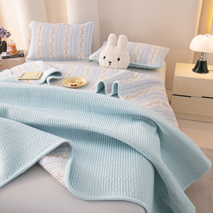 91家纺网 家纺一手货源 找家纺 恒尚居 2025新款全棉牛奶绒床盖四季可用纯棉夹棉床单床褥垫三件套-秋冬款系列二 一米阳光【A纯棉-B牛奶绒】