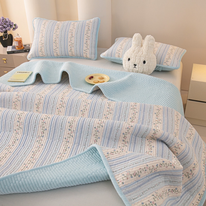 91家纺网 家纺一手货源 找家纺 恒尚居 2025新款全棉牛奶绒床盖四季可用纯棉夹棉床单床褥垫三件套-秋冬款系列二 一米阳光【A纯棉-B牛奶绒】