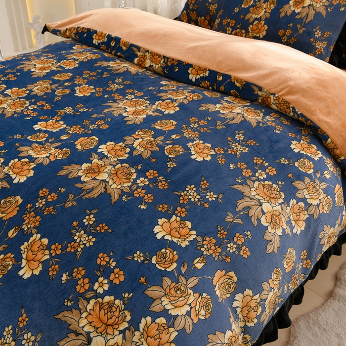 91家纺网 家纺一手货源 找家纺 千姿坊 2025新款韩版牛奶绒花边款四件套 2蓝庭序