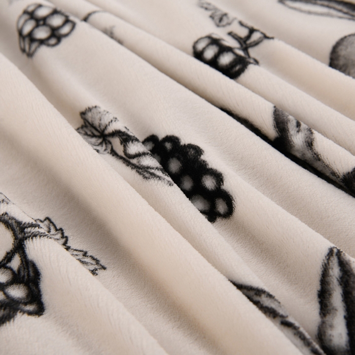 91家纺网 家纺一手货源 找家纺 千姿坊 2025新款韩版牛奶绒花边款四件套 5墨兔葡园