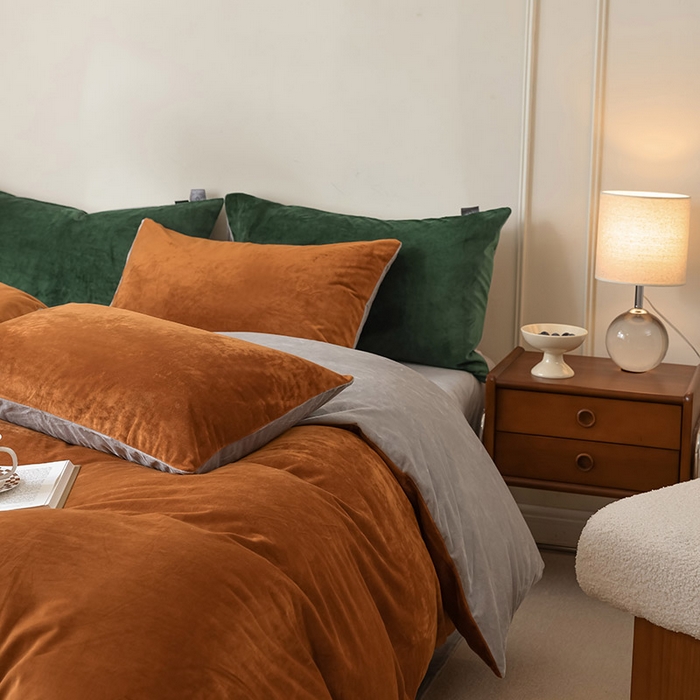 91家纺网 家纺一手货源 找家纺 ONE TWO ONE 121 新品【婴儿绒德芙绒四件套】2025毛毯被子四件套单件床单被套床笠珊瑚绒牛奶绒冬被法兰绒兔毛绒双拼款 双拼-焦糖烟灰