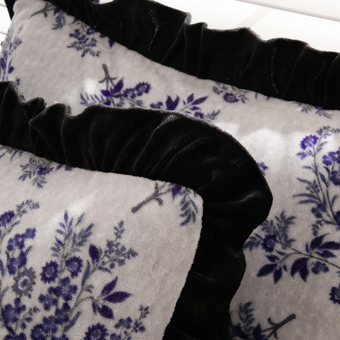 91家纺网 家纺一手货源 找家纺 千姿坊 2025新款韩版牛奶绒花边款四件套 10花影