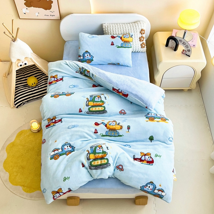 91家纺网 家纺一手货源 找家纺 （总）鱼宝 2025新款小版牛奶绒幼儿园套件