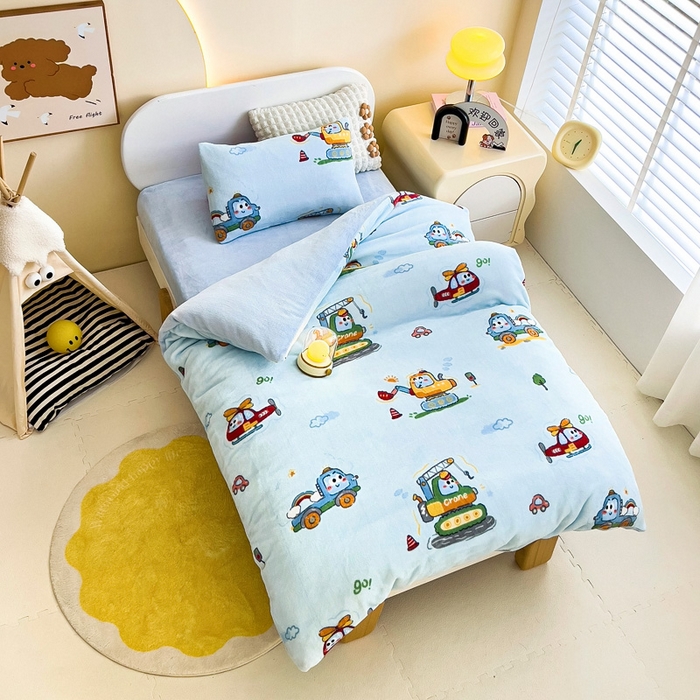 91家纺网 家纺一手货源 找家纺 （总）鱼宝 2025新款小版牛奶绒幼儿园套件