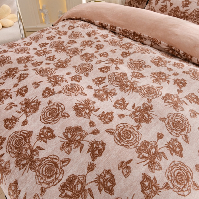 91家纺网 家纺一手货源 找家纺 千姿坊 2025新款韩版牛奶绒花边款四件套 11咖色玫瑰