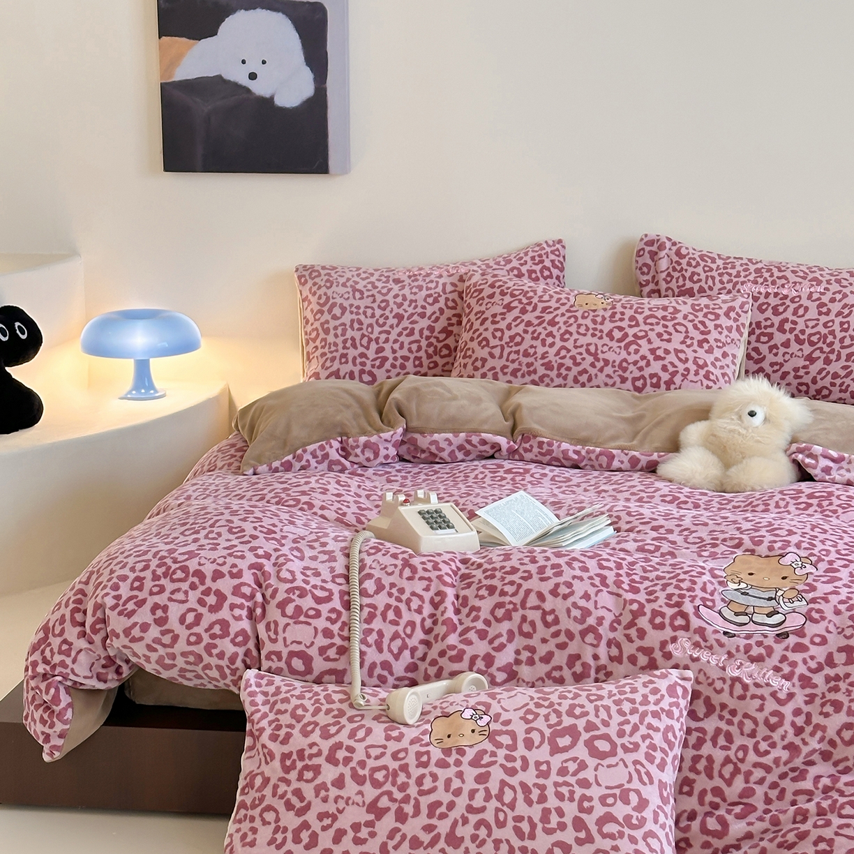 91家纺网 家纺一手货源 找家纺 （总）沐慕 2025新款牛奶绒刺绣绣花四件套