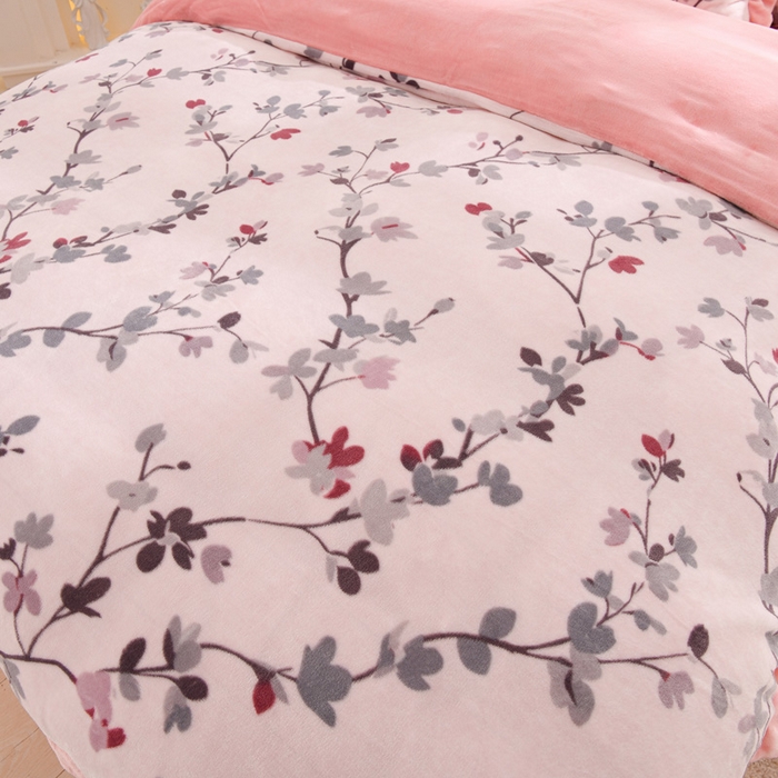 91家纺网 家纺一手货源 找家纺 千姿坊 2025新款韩版牛奶绒花边款四件套 19花枝招展