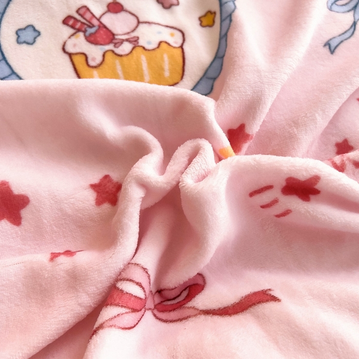 91家纺网 家纺一手货源 找家纺 鱼宝 2025新款小版牛奶绒幼儿园套件 蝴蝶结小兔