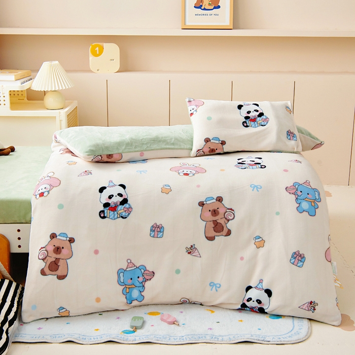 91家纺网 家纺一手货源 找家纺 鱼宝 2025新款小版牛奶绒幼儿园套件 卡卡乐园 黄