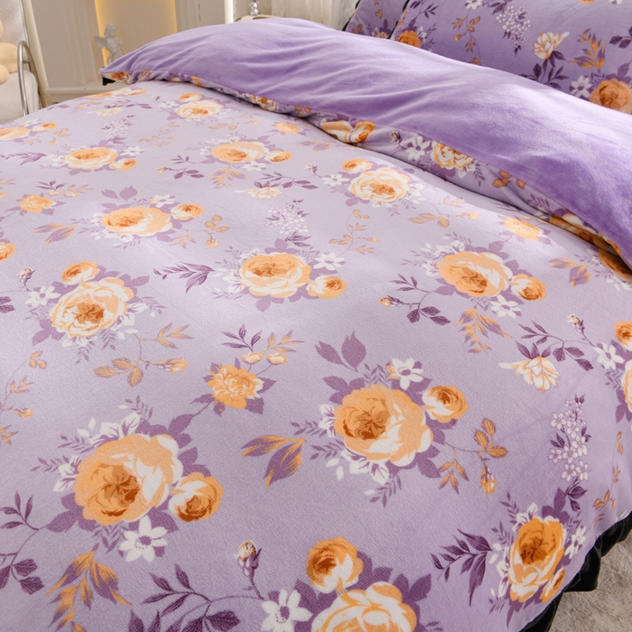 91家纺网 家纺一手货源 找家纺 千姿坊 2025新款韩版牛奶绒花边款四件套 20紫金花朵