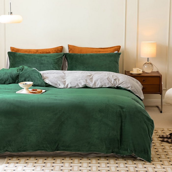 91家纺网 家纺一手货源 找家纺 ONE TWO ONE 121 新品【婴儿绒德芙绒四件套】2025毛毯被子四件套单件床单被套床笠珊瑚绒牛奶绒冬被法兰绒兔毛绒双拼款 双拼-松绿烟灰