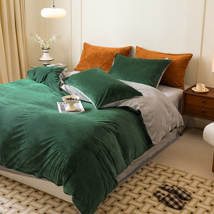 91家纺网 家纺一手货源 找家纺 ONE TWO ONE 121 新品【婴儿绒德芙绒四件套】2025毛毯被子四件套单件床单被套床笠珊瑚绒牛奶绒冬被法兰绒兔毛绒双拼款 双拼-松绿烟灰