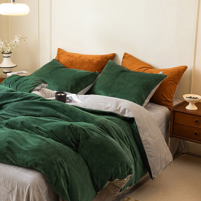 91家纺网 家纺一手货源 找家纺 ONE TWO ONE 121 新品【婴儿绒德芙绒四件套】2025毛毯被子四件套单件床单被套床笠珊瑚绒牛奶绒冬被法兰绒兔毛绒双拼款 双拼-松绿烟灰