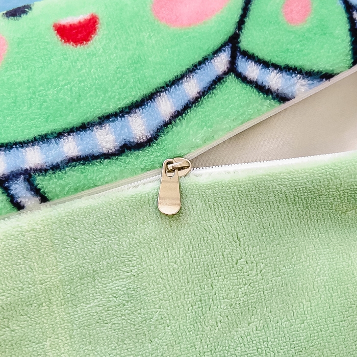 91家纺网 家纺一手货源 找家纺 鱼宝 2025新款小版牛奶绒幼儿园套件 恐龙飞船