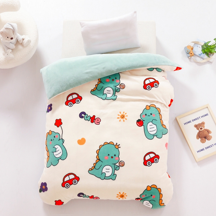 91家纺网 家纺一手货源 找家纺 鱼宝 2025新款小版牛奶绒幼儿园套件 恐龙先生