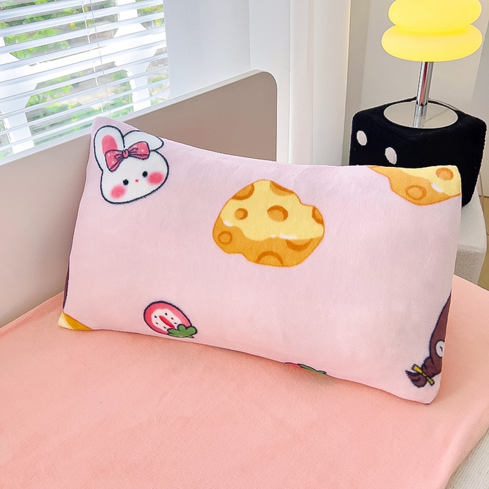 91家纺网 家纺一手货源 找家纺 鱼宝 2025新款小版牛奶绒幼儿园套件 奶酪