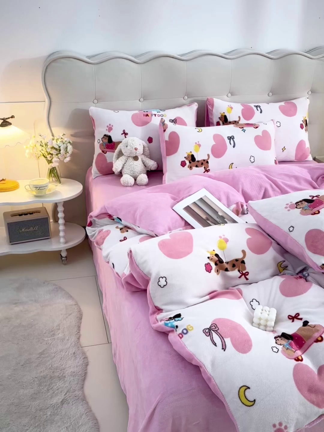 91家纺网 家纺一手货源 找家纺 （总）千姿坊 2025新款A类牛奶绒印花四件套小清新款