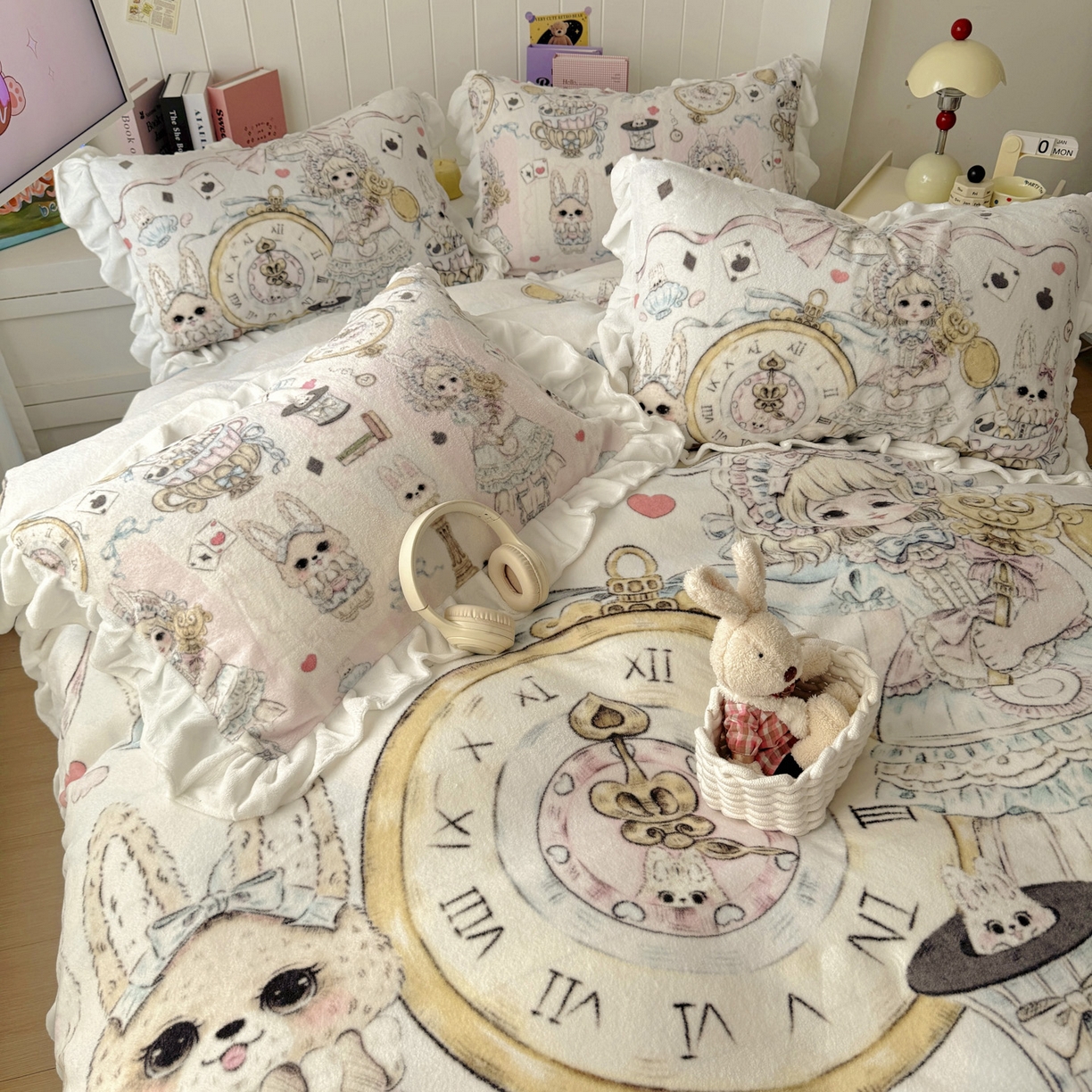 91家纺网 家纺一手货源 找家纺 （总）希诺家居 2025新款牛奶绒花边原创专版洛丽塔风少女心萝莉风大版牛奶绒四件套被套