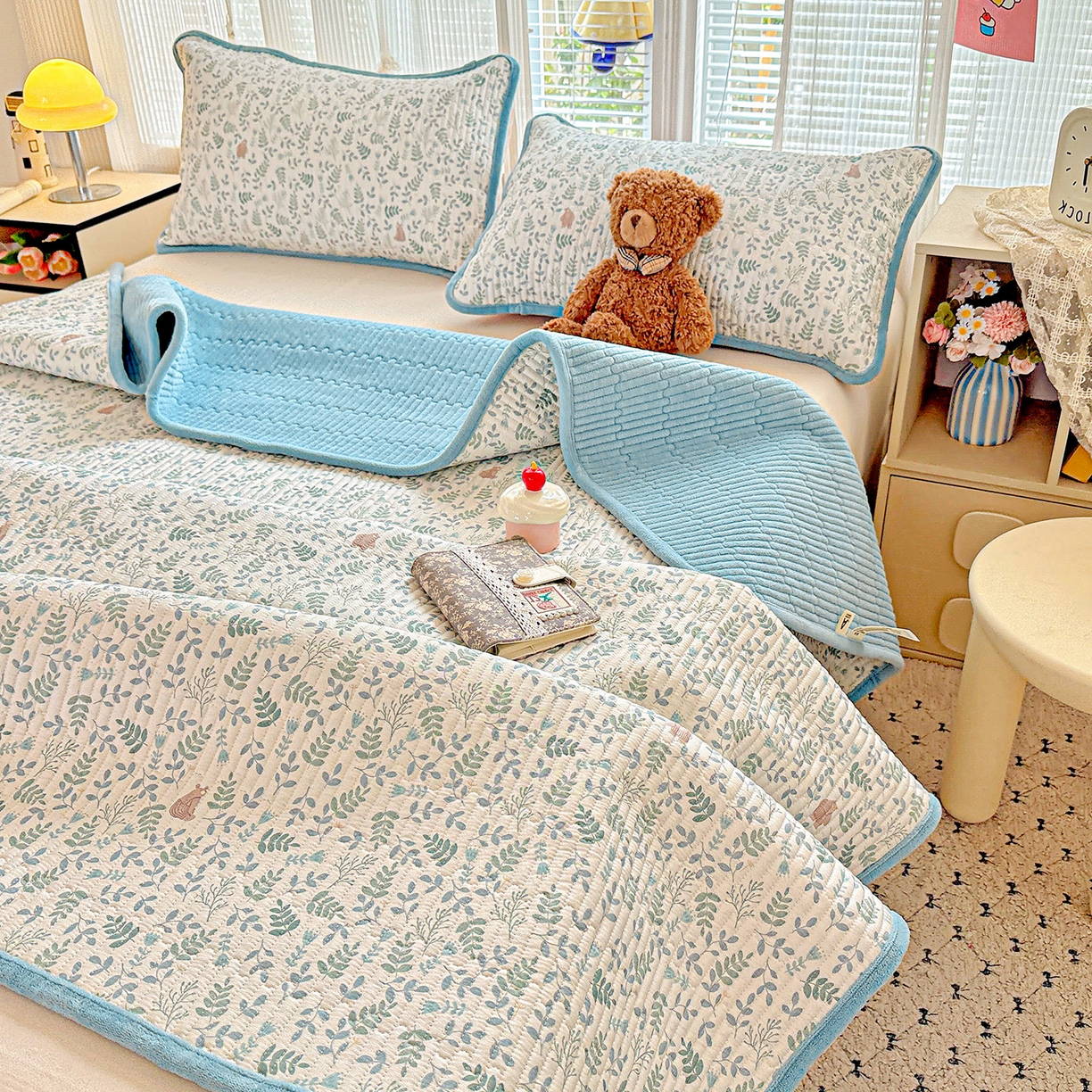 91家纺网 家纺一手货源 找家纺 恒尚居 2025新款全棉牛奶绒床盖四季可用纯棉夹棉床单床褥垫三件套-秋冬款系列二 绿野仙踪【A纯棉-B牛奶绒】