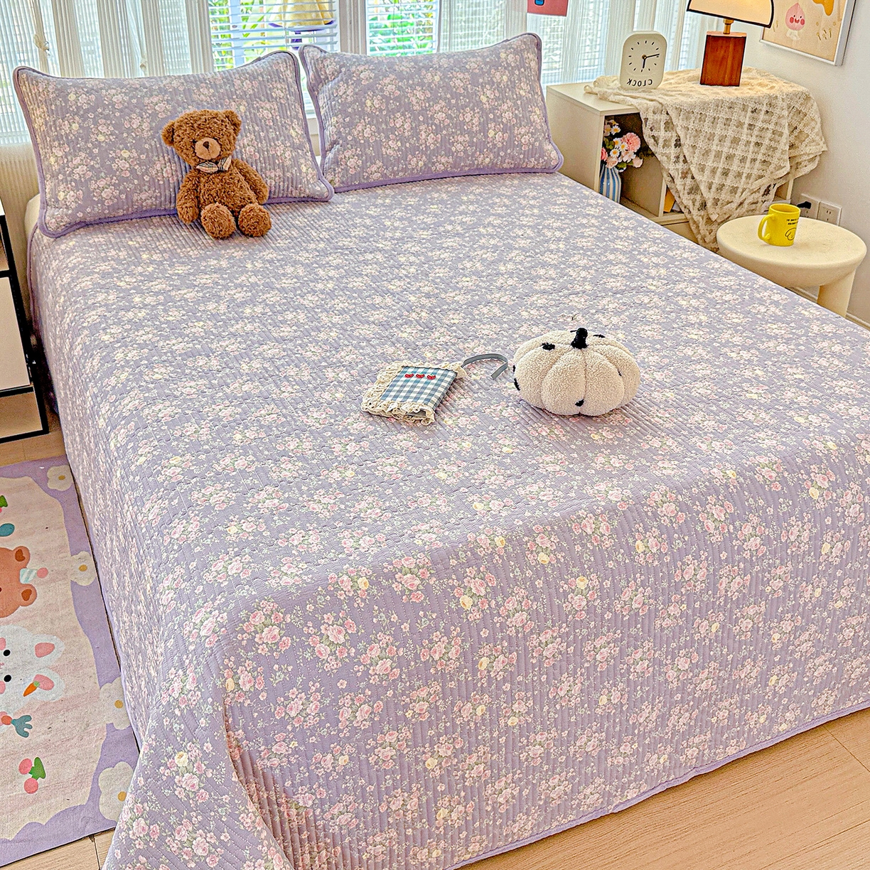 91家纺网 家纺一手货源 找家纺 恒尚居 2025新款全棉牛奶绒床盖四季可用纯棉夹棉床单床褥垫三件套-秋冬款系列二 花田物语【A纯棉-B牛奶绒】