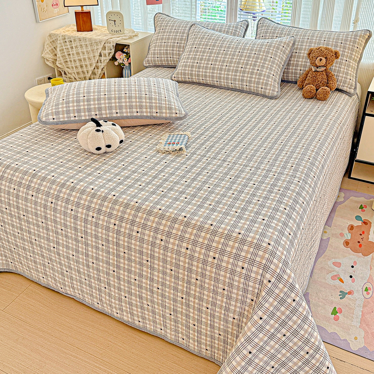 91家纺网 家纺一手货源 找家纺 恒尚居 2025新款全棉牛奶绒床盖四季可用纯棉夹棉床单床褥垫三件套-秋冬款系列二 简格调【A纯棉-B牛奶绒】