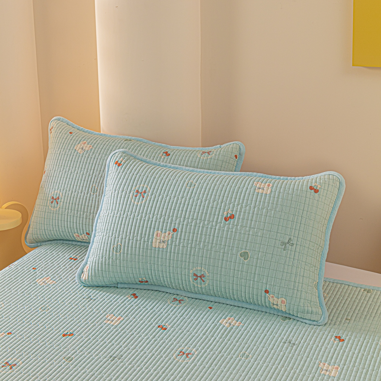 91家纺网 家纺一手货源 找家纺 恒尚居 2025新款全棉牛奶绒床盖四季可用纯棉夹棉床单床褥垫三件套-秋冬款系列二 蓝象【A纯棉-B牛奶绒】