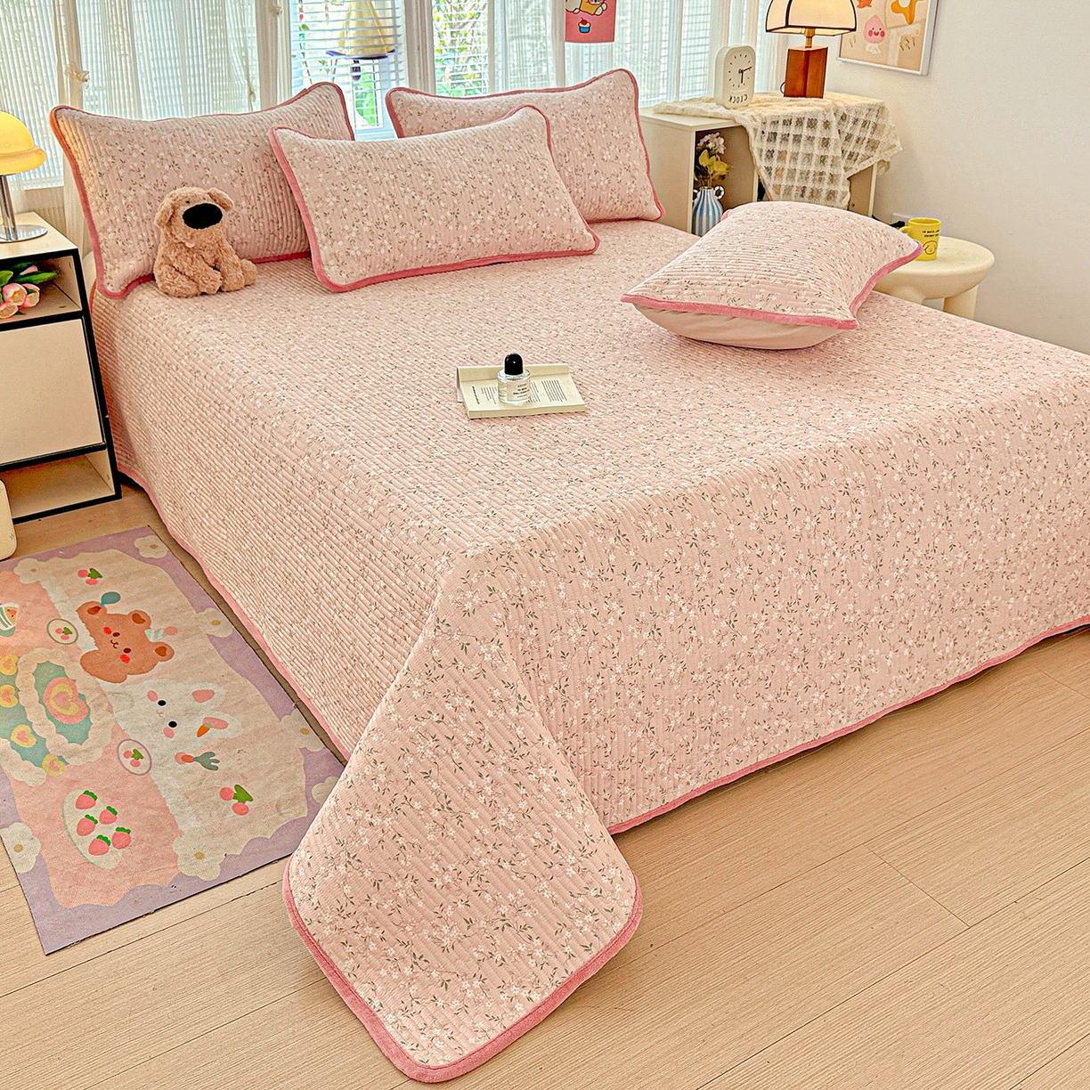 91家纺网 家纺一手货源 找家纺 恒尚居 2025新款全棉牛奶绒床盖四季可用纯棉夹棉床单床褥垫三件套-秋冬款系列二 樱花灿灿