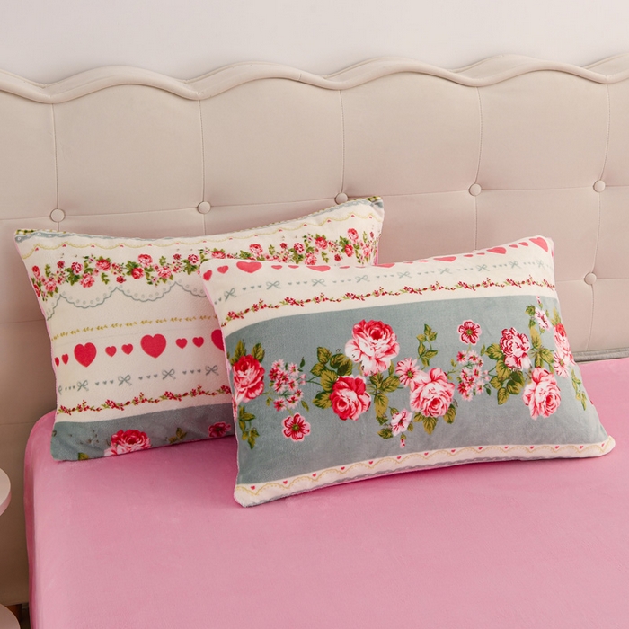 91家纺网 家纺一手货源 找家纺 千姿坊 2025新款A类牛奶绒印花四件套小清新款 7田园花海