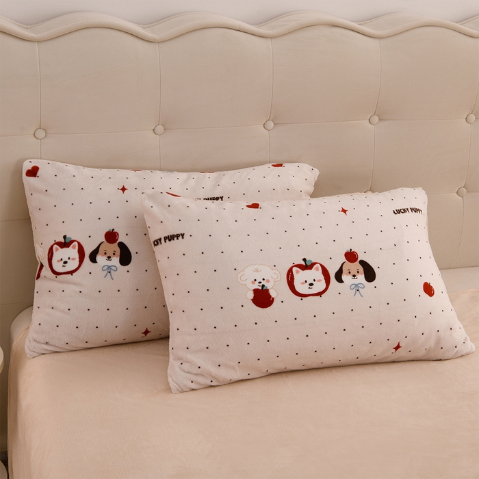 91家纺网 家纺一手货源 找家纺 千姿坊 2025新款A类牛奶绒印花四件套小清新款 17点点萌园