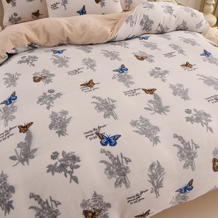 91家纺网 家纺一手货源 找家纺 千姿坊 2025新款A类牛奶绒印花四件套小清新款 18田园蝶梦