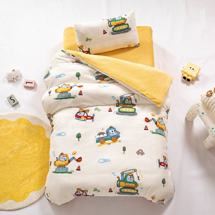 鱼宝 2025新款牛奶绒可拆卸被套被芯幼儿园被子 彩虹车队黄