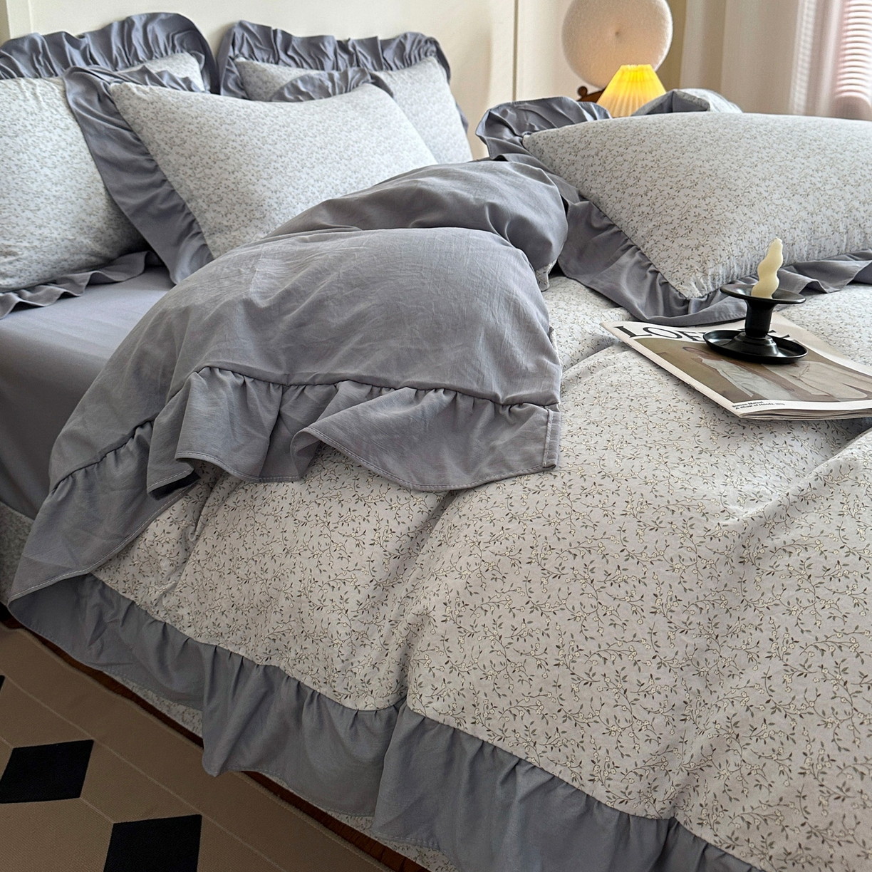 91家纺网 家纺一手货源 找家纺 梦莱斯 2025新款高克重云感棉四件套-花边款 灰调花笺