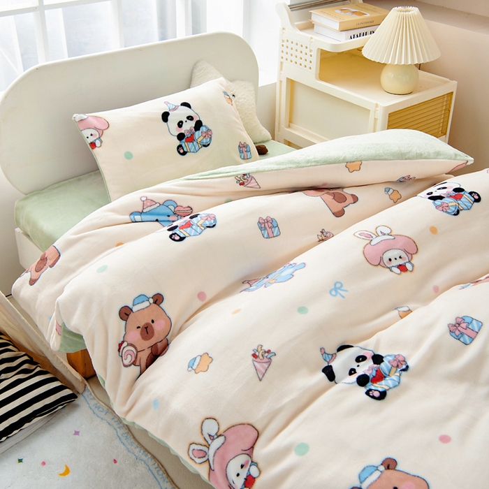 91家纺网 家纺一手货源 找家纺 鱼宝 2025新款牛奶绒可拆卸被套被芯幼儿园被子 卡卡乐园 黄