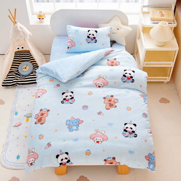 91家纺网 家纺一手货源 找家纺 鱼宝 2025新款牛奶绒可拆卸被套被芯幼儿园被子 卡卡乐园 蓝