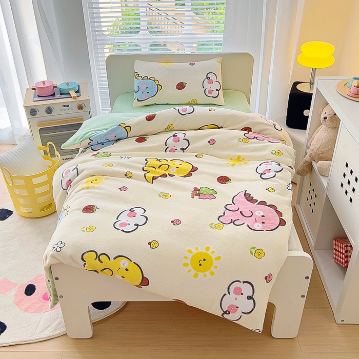 91家纺网 家纺一手货源 找家纺 鱼宝 2025新款牛奶绒可拆卸被套被芯幼儿园被子 恐龙宝宝