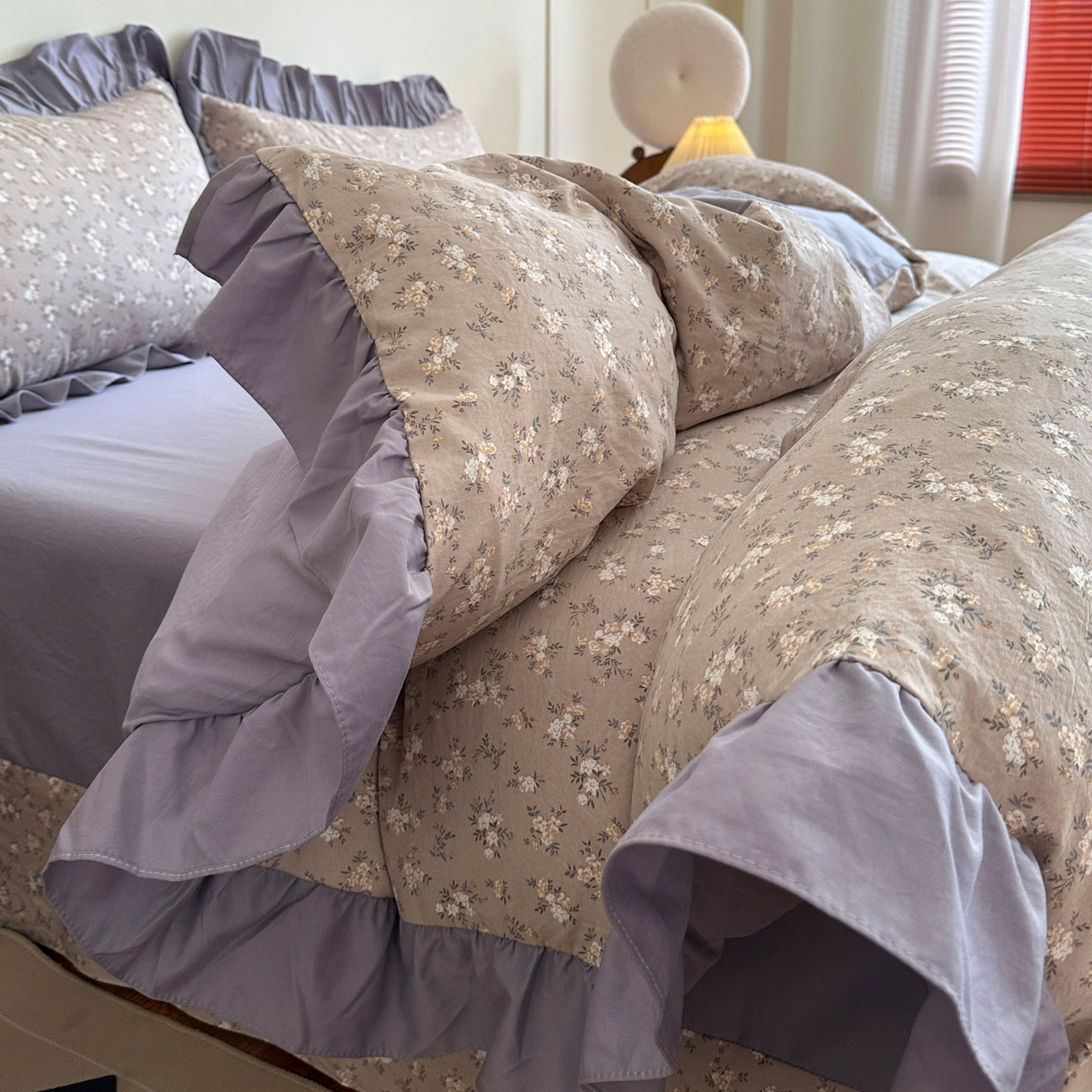 91家纺网 家纺一手货源 找家纺 梦莱斯 2025新款高克重云感棉四件套-花边款 浅褐疏影