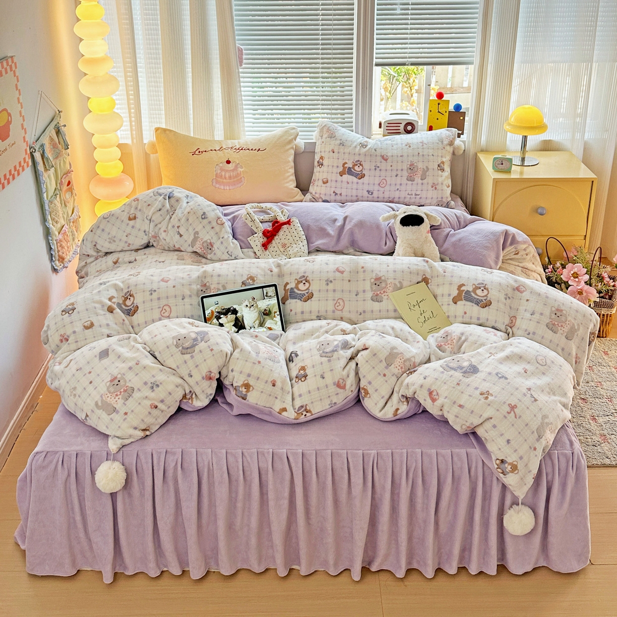 91家纺网 家纺一手货源 找家纺 （总）麦朵家居 2025新款高克重毛球绣花四件套印花牛奶绒四件套高克重宝宝绒床裙款四件套牛奶绒床笠兔绒三件套