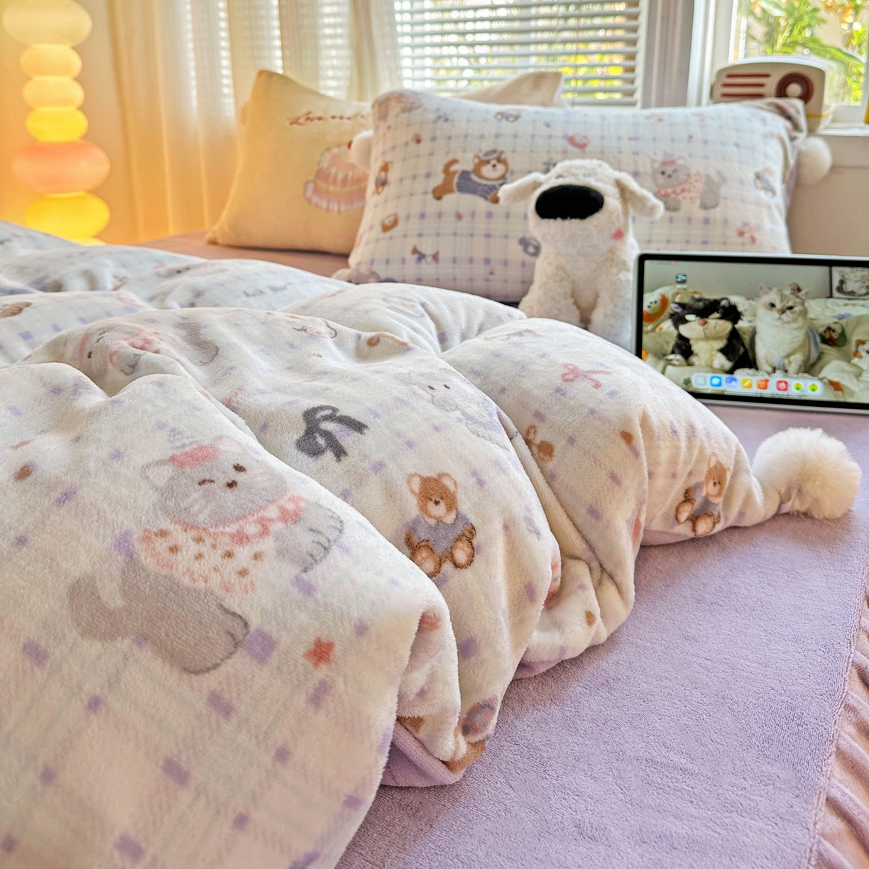 91家纺网 家纺一手货源 找家纺 麦朵家居 2025新款高克重毛球绣花四件套印花牛奶绒四件套高克重宝宝绒床裙款四件套牛奶绒床笠兔绒三件套 小象乐园