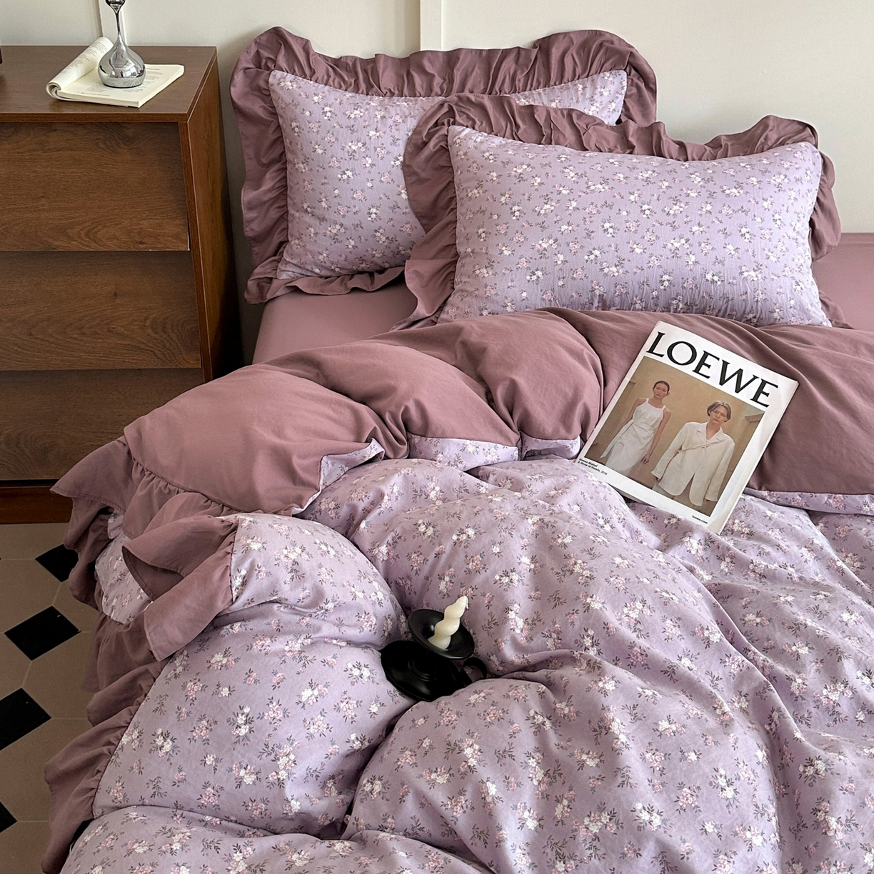 91家纺网 家纺一手货源 找家纺 梦莱斯 2025新款高克重云感棉四件套-花边款 柔紫花绪