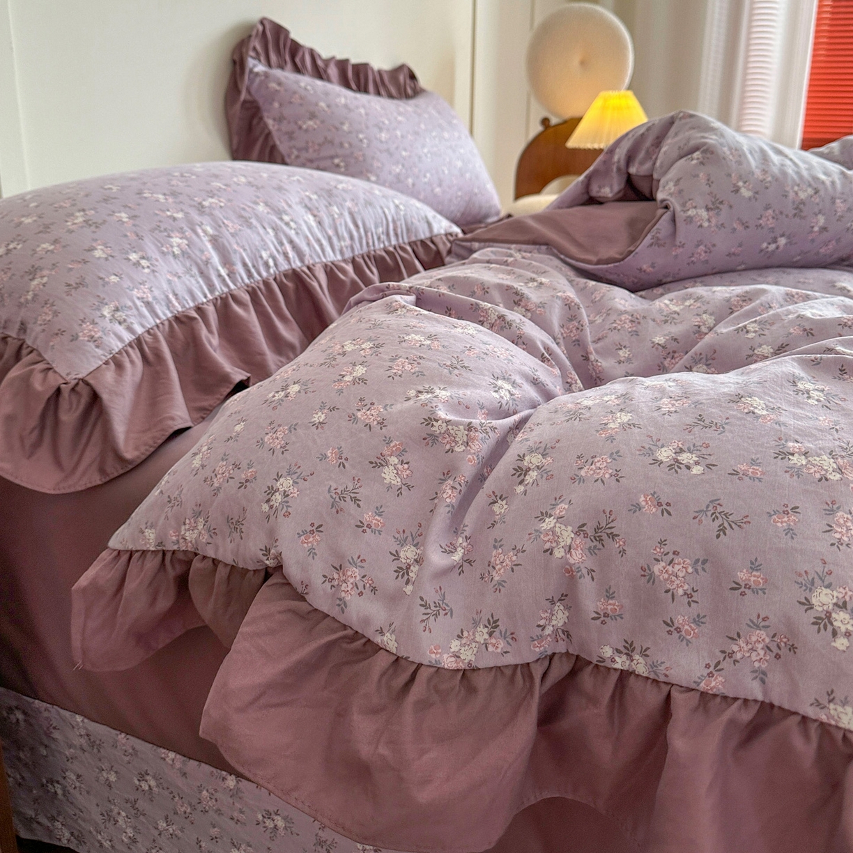 91家纺网 家纺一手货源 找家纺 梦莱斯 2025新款高克重云感棉四件套-花边款 柔紫花绪