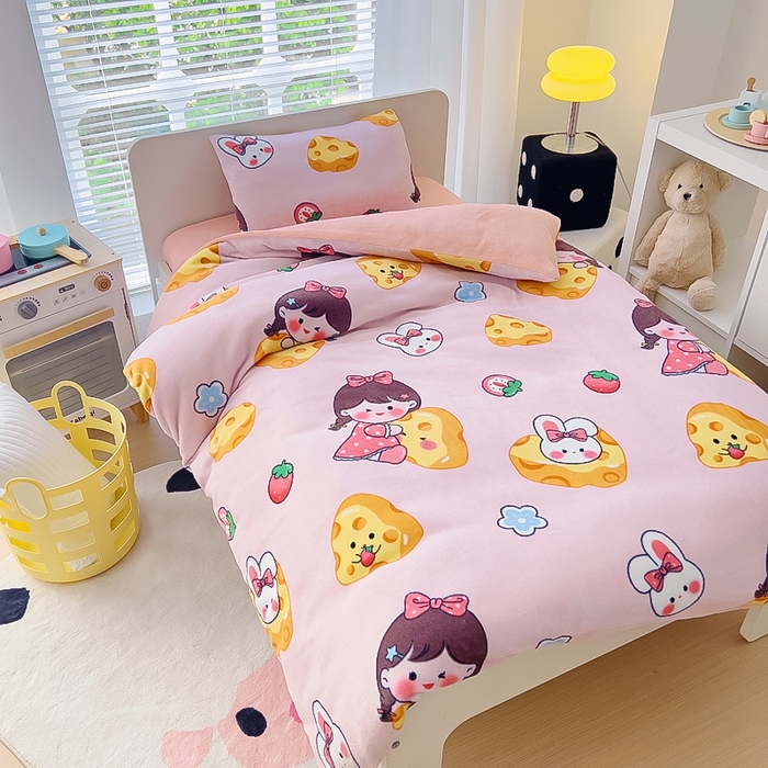 91家纺网 家纺一手货源 找家纺 鱼宝 2025新款牛奶绒可拆卸被套被芯幼儿园被子 奶酪