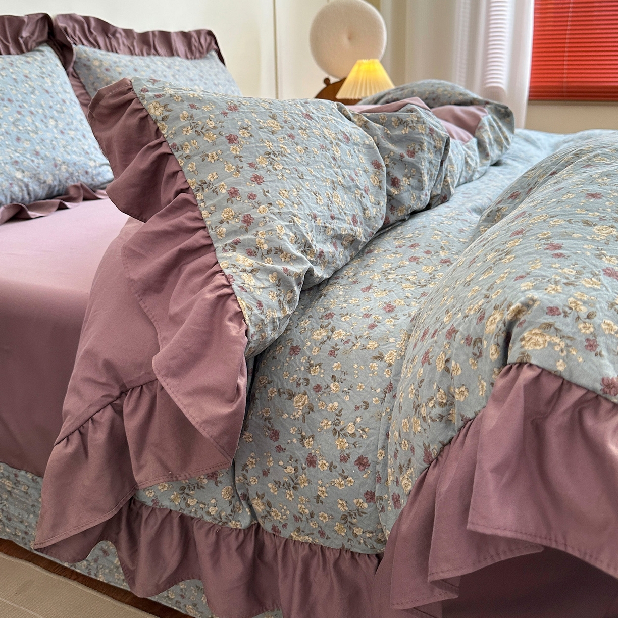 91家纺网 家纺一手货源 找家纺 梦莱斯 2025新款高克重云感棉四件套-花边款 紫雾漫花