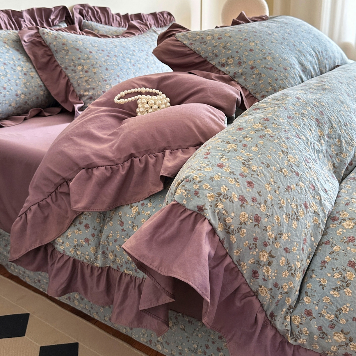 91家纺网 家纺一手货源 找家纺 梦莱斯 2025新款高克重云感棉四件套-花边款 紫雾漫花