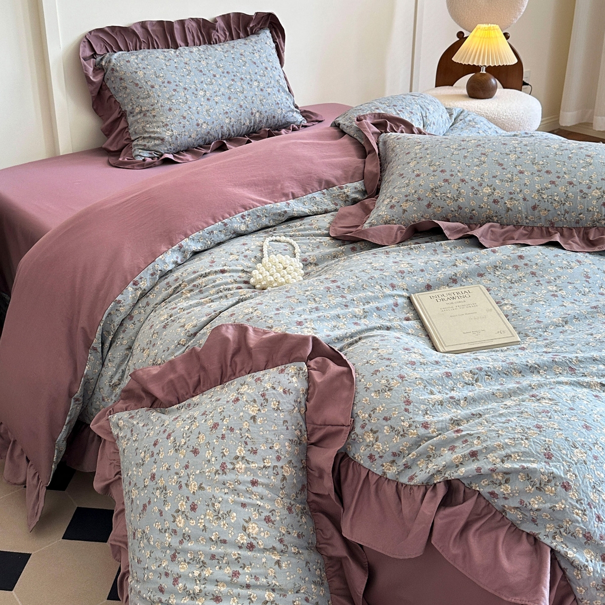 91家纺网 家纺一手货源 找家纺 梦莱斯 2025新款高克重云感棉四件套-花边款 紫雾漫花