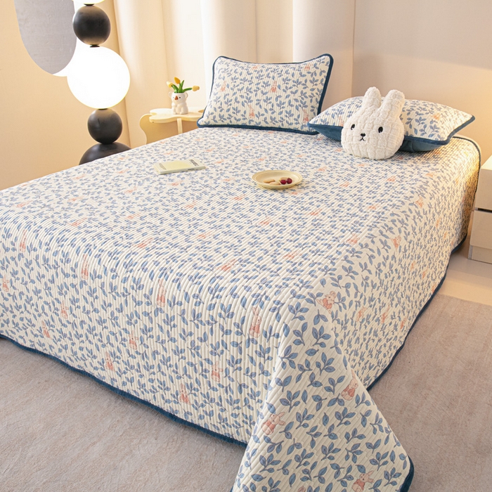 91家纺网 家纺一手货源 找家纺 恒尚居 2025新款全棉牛奶绒床盖四季可用纯棉夹棉床单床褥垫三件套-秋冬款系列三 菲菲兔【A纯棉-B牛奶绒】