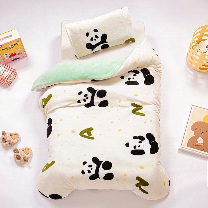 91家纺网 家纺一手货源 找家纺 鱼宝 2025新款牛奶绒可拆卸被套被芯幼儿园被子 小熊猫