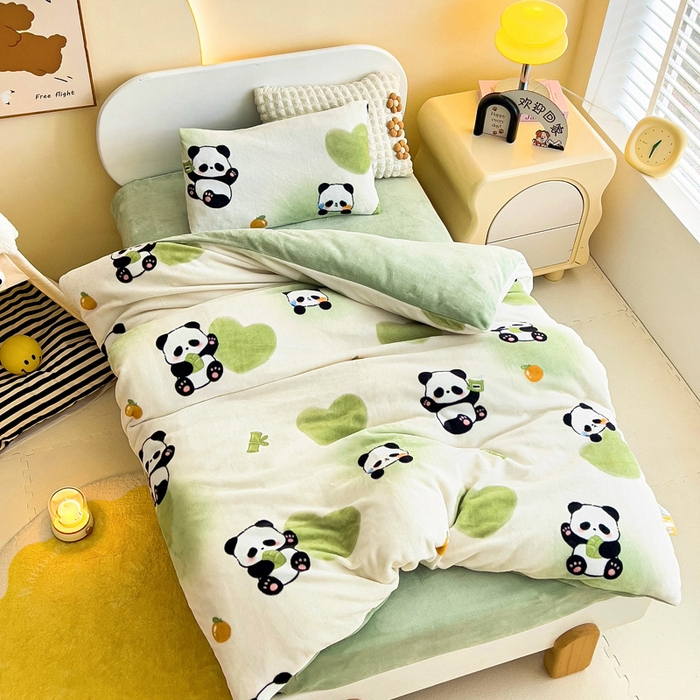 91家纺网 家纺一手货源 找家纺 鱼宝 2025新款牛奶绒可拆卸被套被芯幼儿园被子 熊猫宝贝
